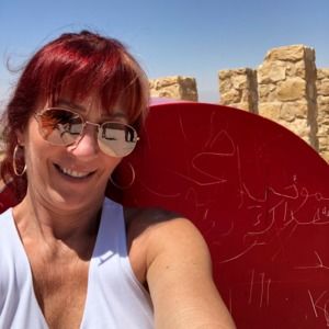 Meet your Posher, Dawn